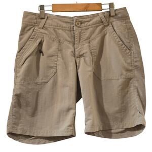The North Face TNF Hiking Travel Outdoor Nylon Stretch Shorts Beige Size 6